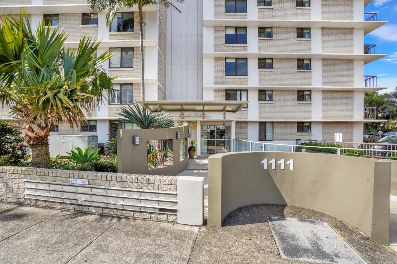 Beach Palms Holiday Apartments Guldkusten Exteriör bild